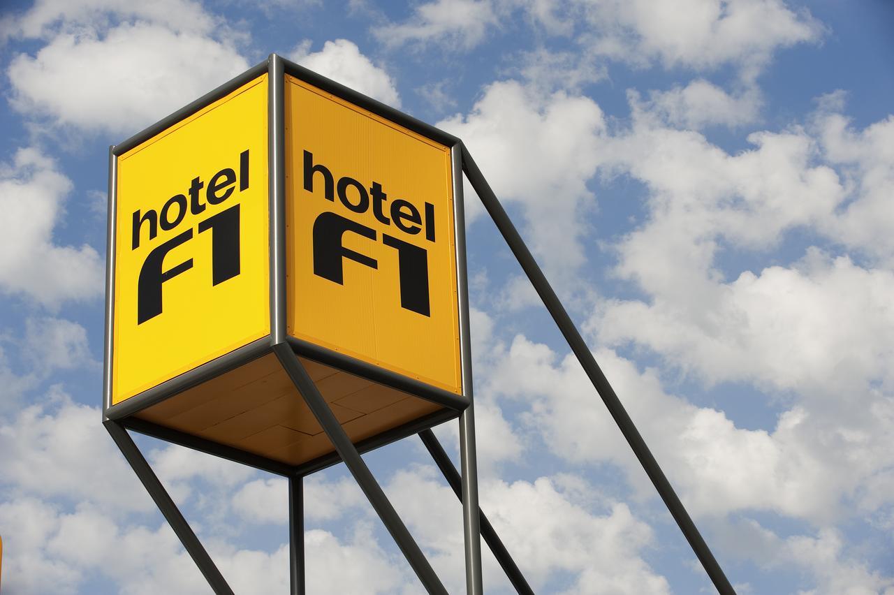 Hotelf1 Metz Centre Devant Les Ponts Exterior foto